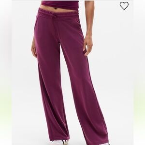Athleta seasoft mid rise straight Burgundy Jogger Pants